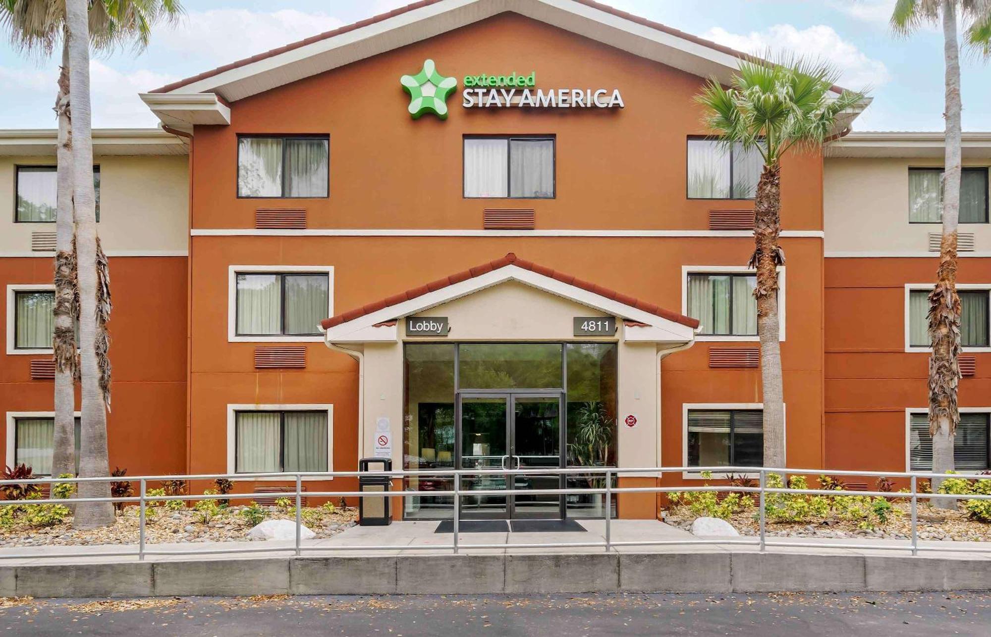 Extended Stay America Select Suites Tampa Airport Memorial Hwy Εξωτερικό φωτογραφία